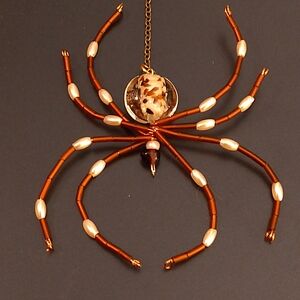 Elegant Copper and Pearl Spider Pendant Necklace